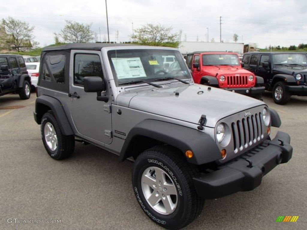 2013 Wrangler Unlimited Sport S 4x4 - Billet Silver Metallic / Black photo #4