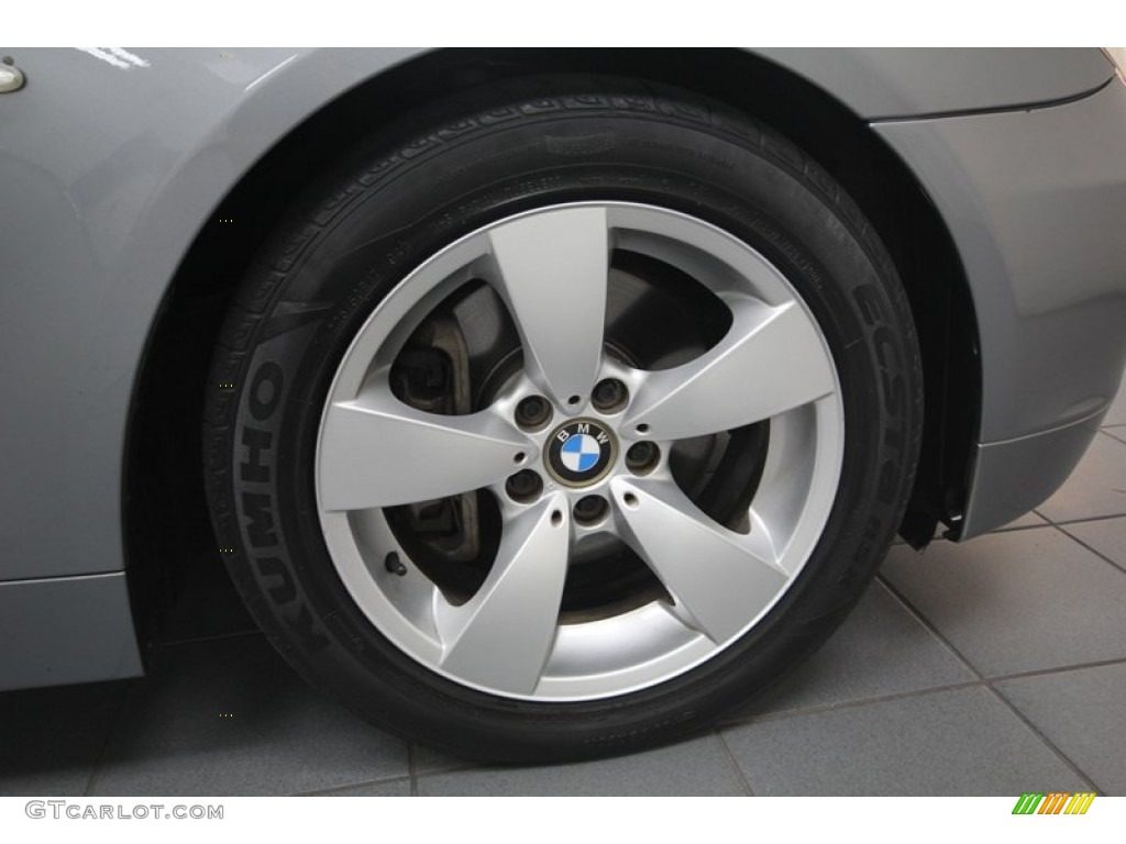 2005 BMW 5 Series 530i Sedan Wheel Photos