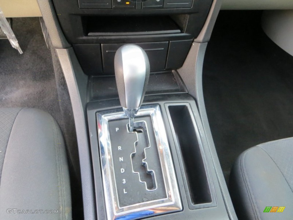 2007 Chrysler 300 Standard 300 Model Transmission Photos