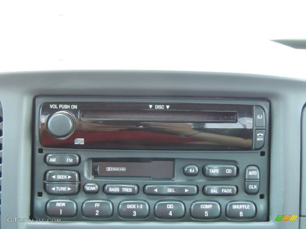 2003 Ford F150 XLT SuperCab Audio System Photos