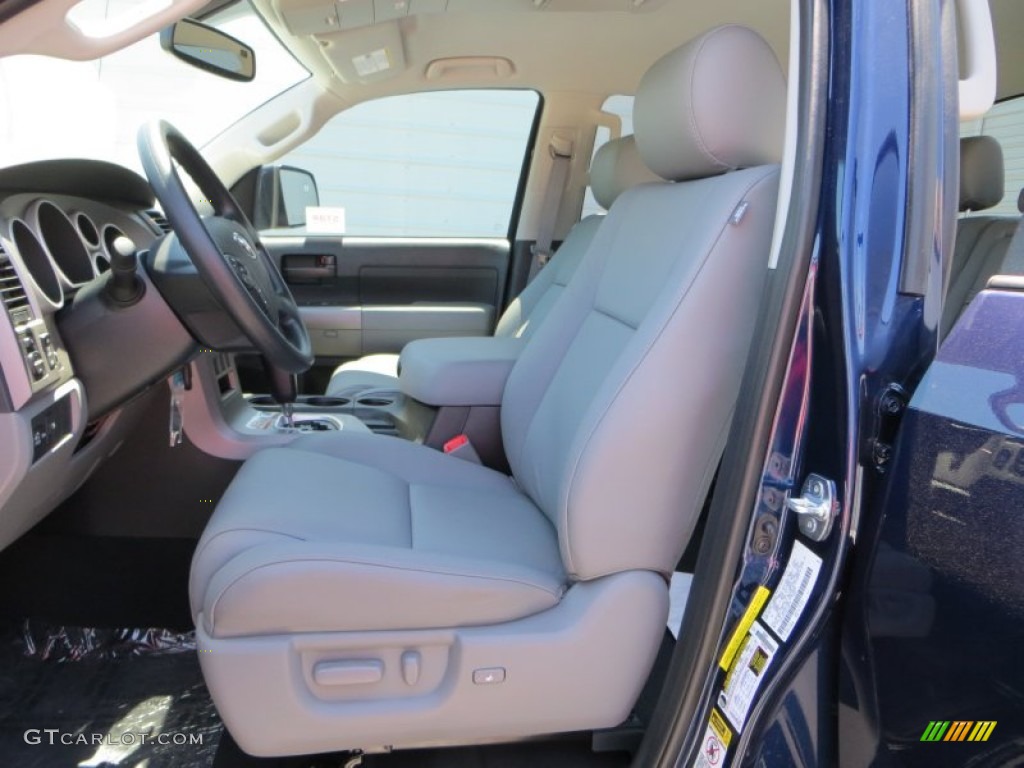 2013 Tundra SR5 CrewMax - Nautical Blue Metallic / Graphite photo #25