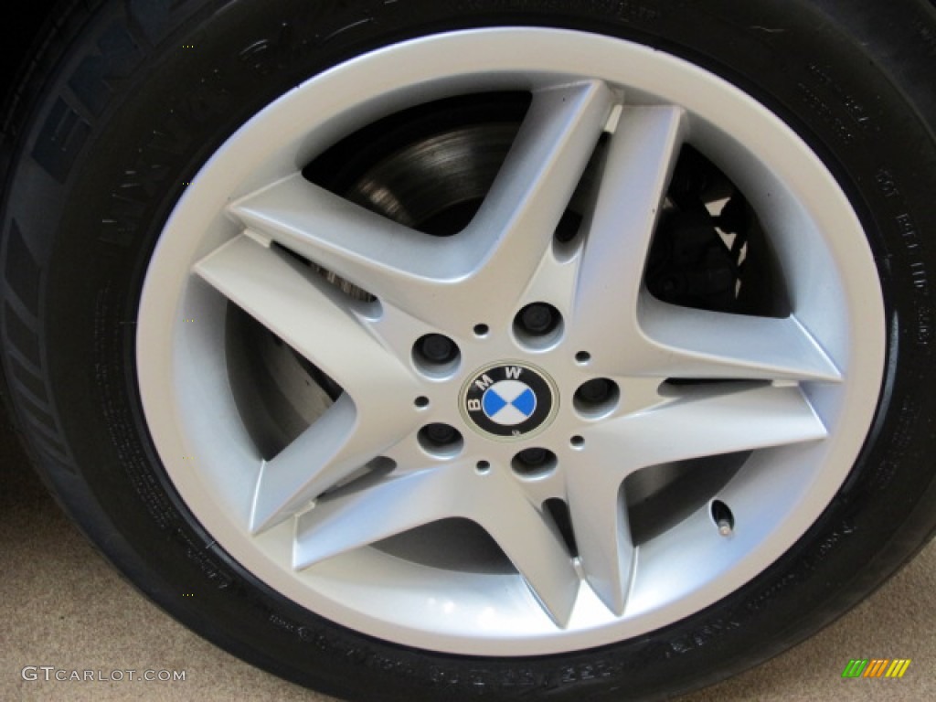 2005 BMW X5 4.4i Wheel Photos