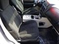 Stone White - Grand Caravan Crew Photo No. 14