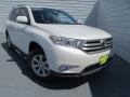 2013 Blizzard White Pearl Toyota Highlander SE  photo #2