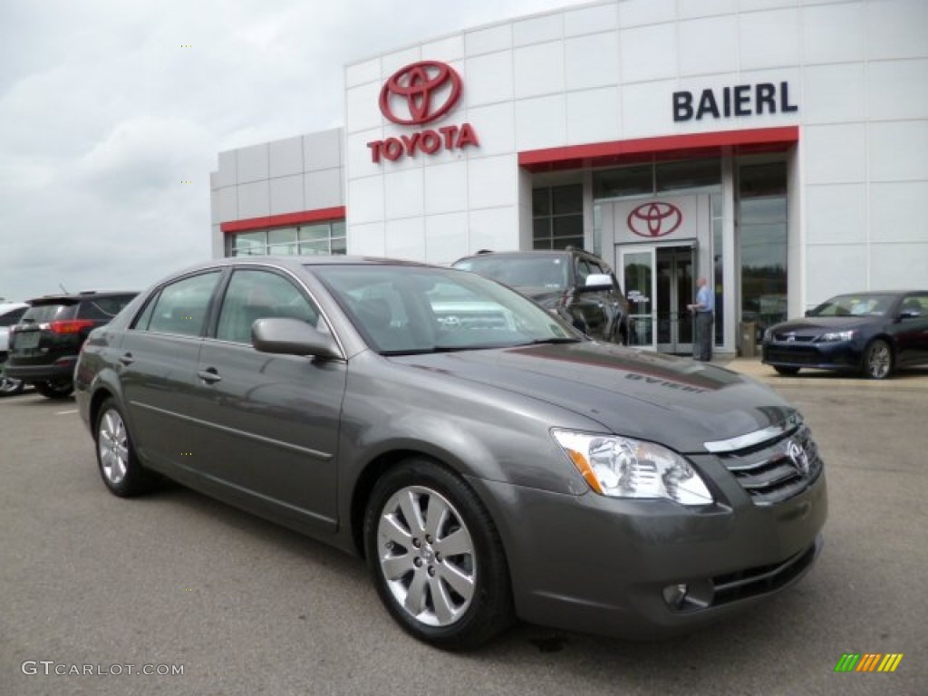 2007 Avalon XLS - Phantom Gray Pearl / Light Gray photo #1