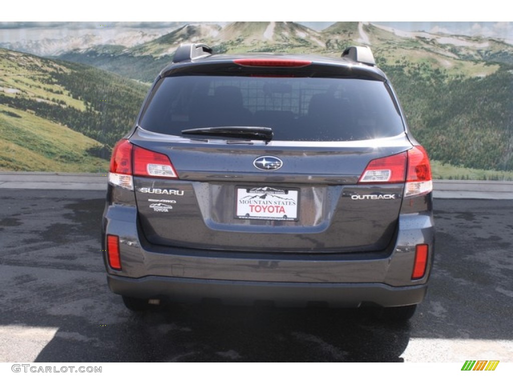 2011 Outback 2.5i Premium Wagon - Graphite Gray Metallic / Off Black photo #8