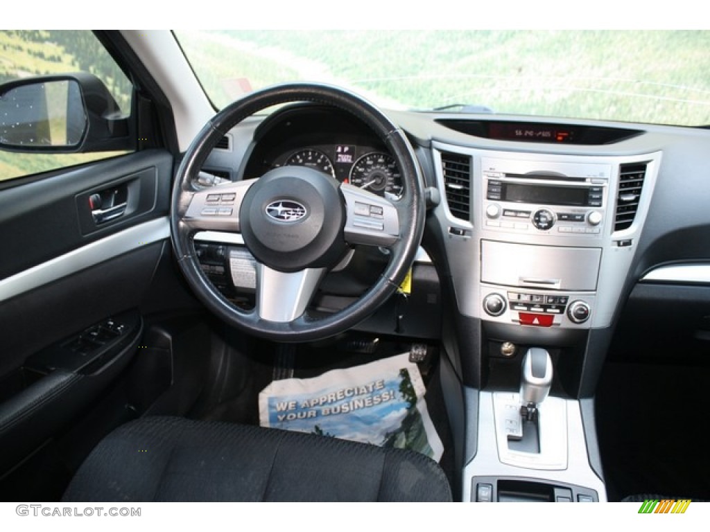 2011 Outback 2.5i Premium Wagon - Graphite Gray Metallic / Off Black photo #12