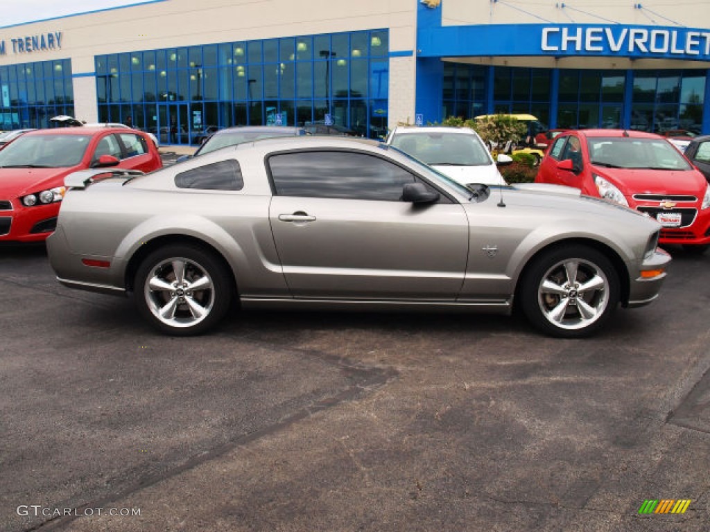 Vapor Silver Metallic Ford Mustang