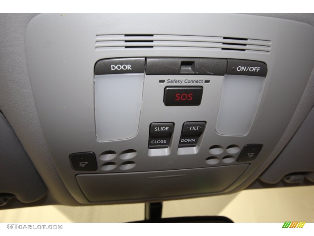 2011 Lexus IS 250 Controls Photo #80766957