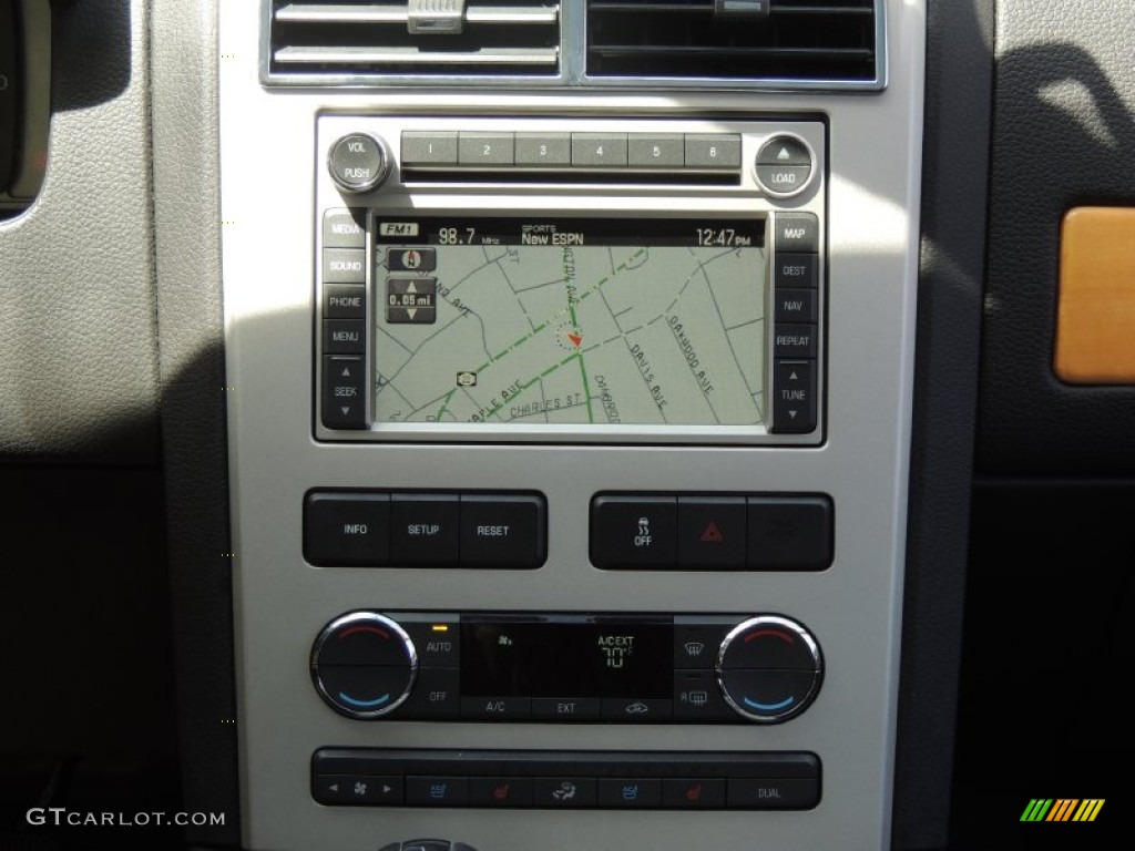 2008 MKX AWD - Vapor Silver Metallic / Charcoal Black photo #20
