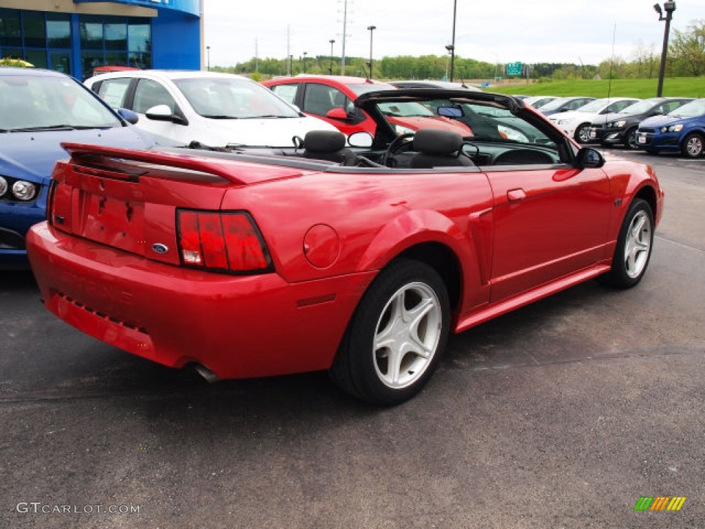 2000 Mustang GT Convertible - Laser Red Metallic / Dark Charcoal photo #4
