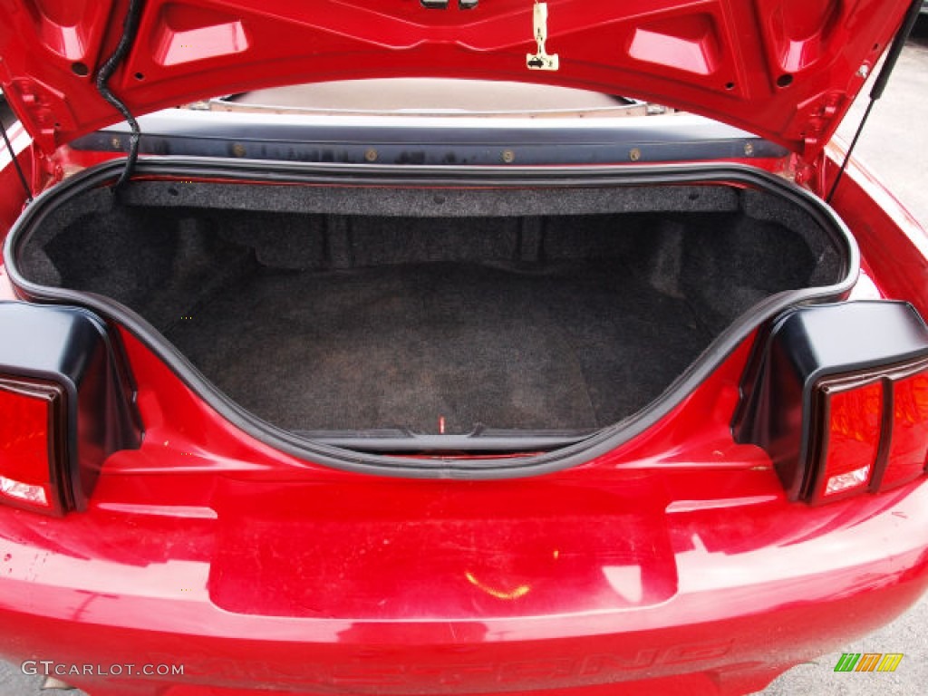 2000 Ford Mustang GT Convertible Trunk Photo #80768003