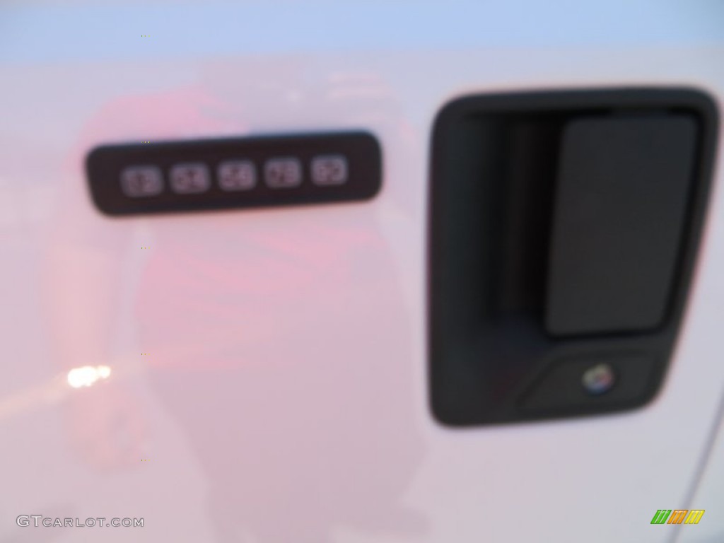2013 F250 Super Duty XLT Crew Cab 4x4 - Oxford White / Adobe photo #15