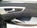 Ultra Black - Veloster  Photo No. 11