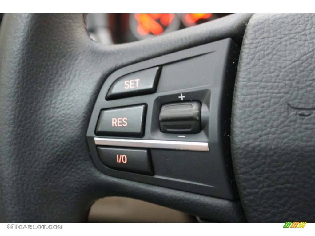 2011 BMW 5 Series 528i Sedan Controls Photo #80771458
