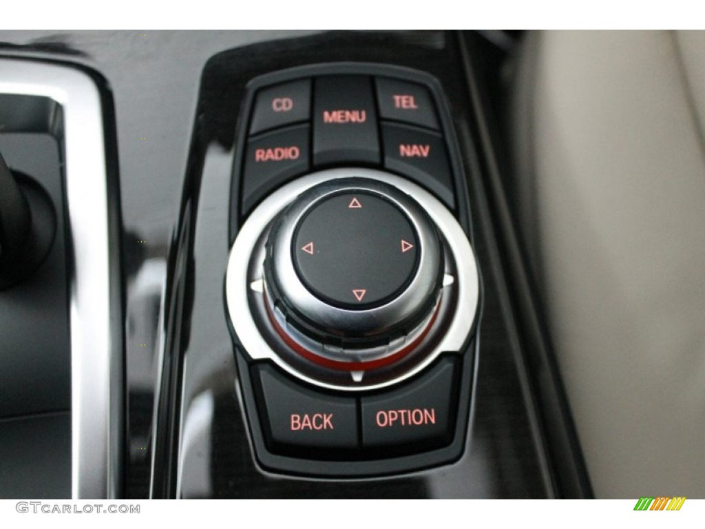 2011 BMW 5 Series 528i Sedan Controls Photo #80771614