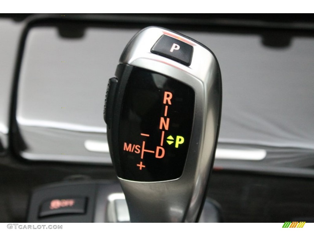 2011 BMW 5 Series 528i Sedan 8 Speed Steptronic Automatic Transmission Photo #80771639