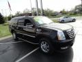 Black Raven - Escalade ESV AWD Photo No. 3