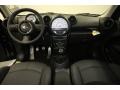 Absolute Black - Cooper S Countryman Photo No. 4