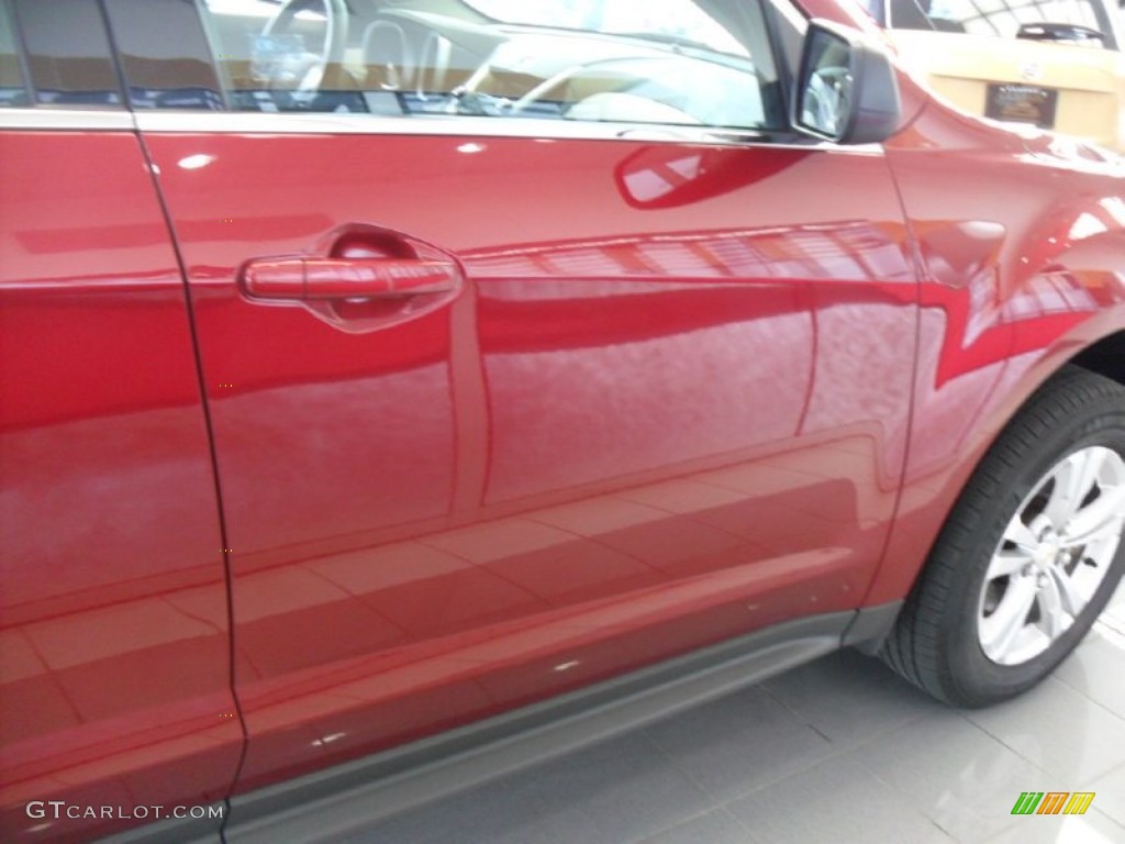 2010 Equinox LS AWD - Cardinal Red Metallic / Jet Black/Light Titanium photo #6
