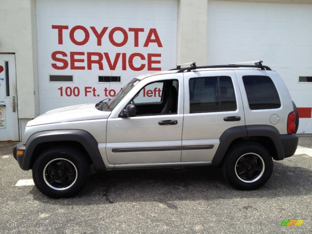 2002 Liberty Sport 4x4 - Bright Silver Metallic / Dark Slate Gray photo #3