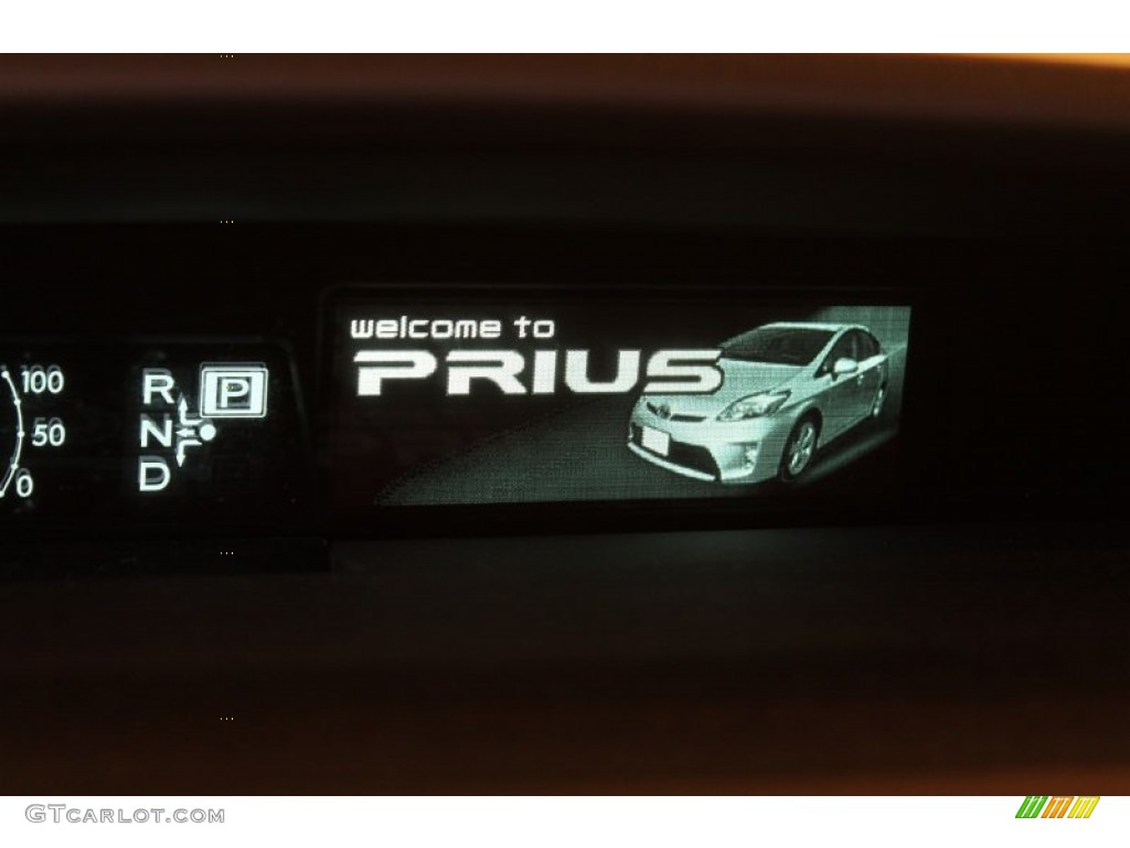 2013 Prius Four Hybrid - Black / Dark Gray photo #16