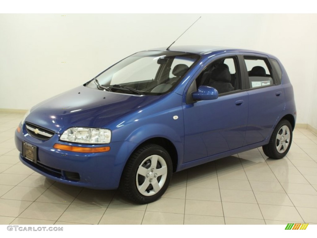Bright Blue Metallic 2005 Chevrolet Aveo LS Hatchback Exterior Photo #80788481