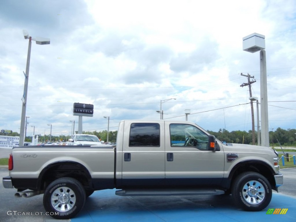 2008 F350 Super Duty Lariat Crew Cab 4x4 - Pueblo Gold Metallic / Camel photo #8