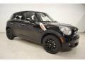 Absolute Black - Cooper Countryman Photo No. 2