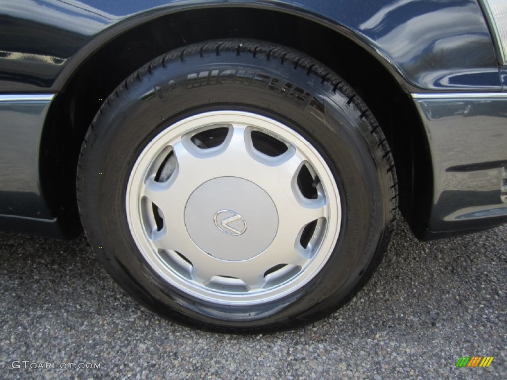 1993 Lexus LS 400 Wheel Photo #80794615