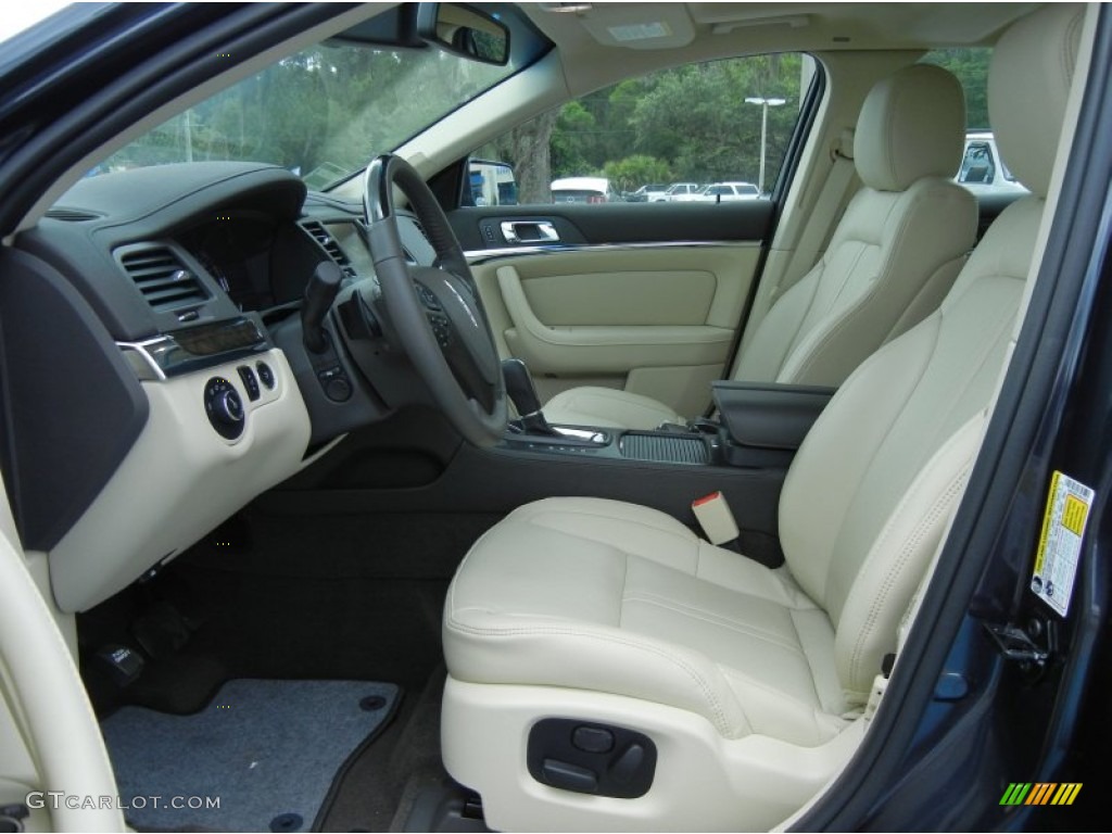 Light Dune Interior 2013 Lincoln MKS FWD Photo #80795326
