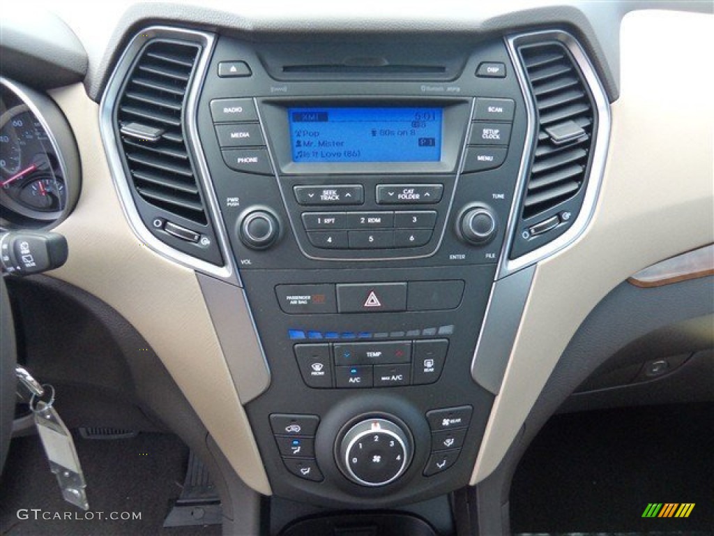 2013 Hyundai Santa Fe GLS Controls Photo #80795576