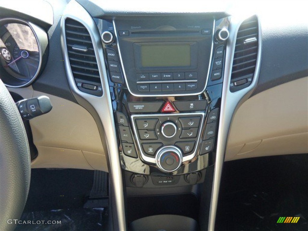 2013 Elantra GT - Black Noir Pearl / Beige photo #12