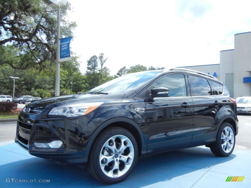 Tuxedo Black Metallic Ford Escape