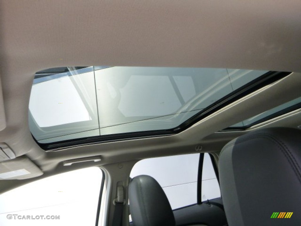 2012 Lincoln MKX AWD Sunroof Photo #80796870