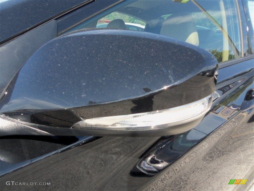 2013 Elantra GLS - Midnight Black / Beige photo #5