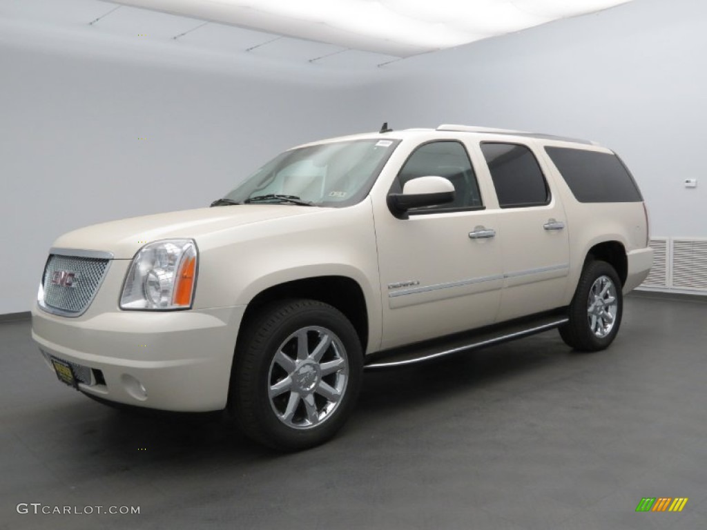 White Diamond Tricoat 2013 GMC Yukon XL Denali AWD Exterior Photo #80798275
