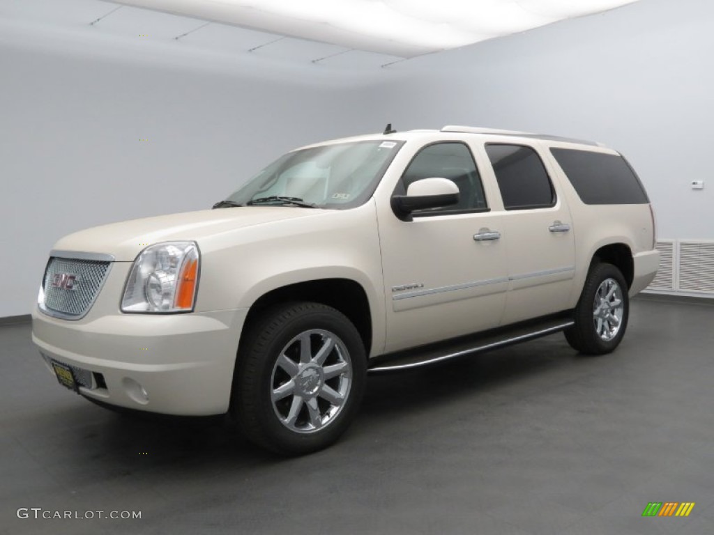 2013 Yukon XL Denali AWD - White Diamond Tricoat / Ebony photo #1