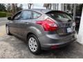 Sterling Grey Metallic - Focus SE 5-Door Photo No. 4