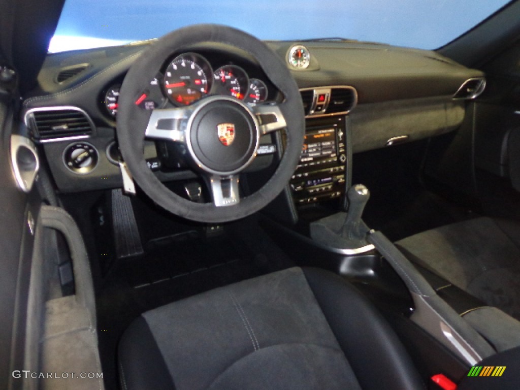 2012 Porsche 911 Carrera 4 GTS Coupe Black Leather w/Alcantara Dashboard Photo #80801317
