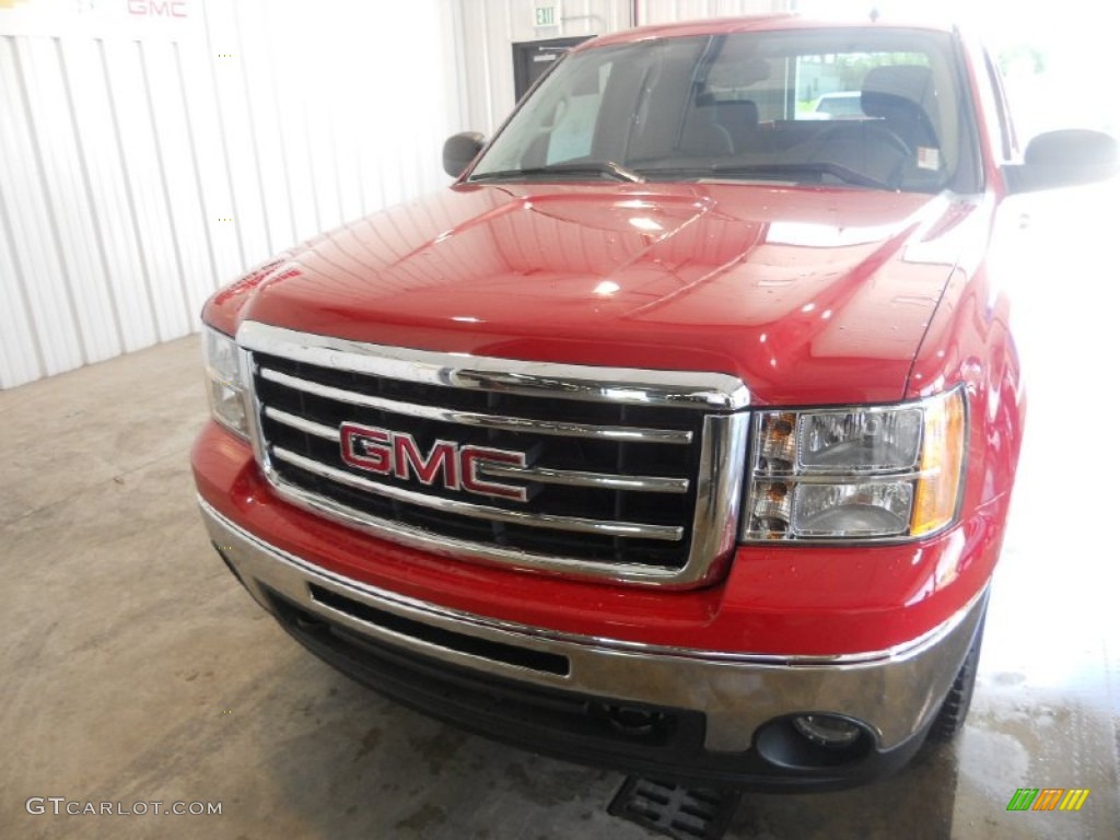 2013 Sierra 1500 SLE Extended Cab 4x4 - Fire Red / Ebony photo #2