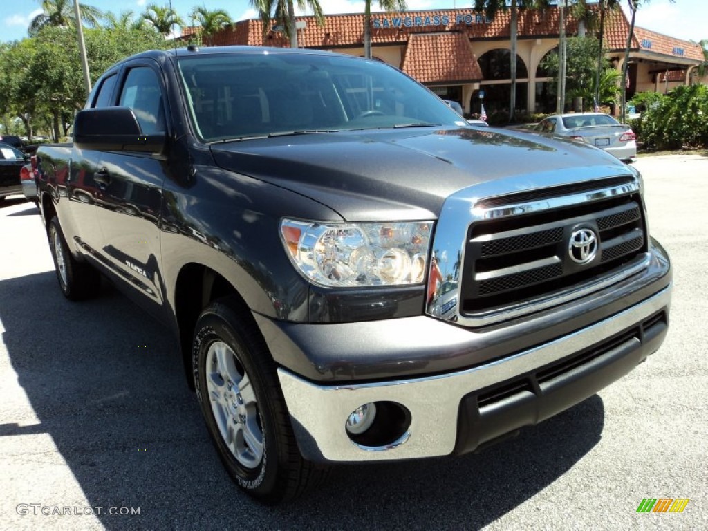 2011 Tundra SR5 Double Cab - Magnetic Gray Metallic / Graphite Gray photo #2