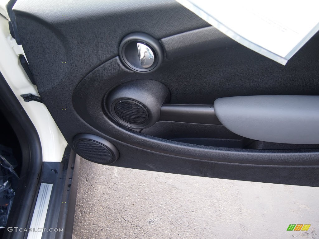 2010 Cooper Hardtop - Pepper White / Grey/Carbon Black photo #6