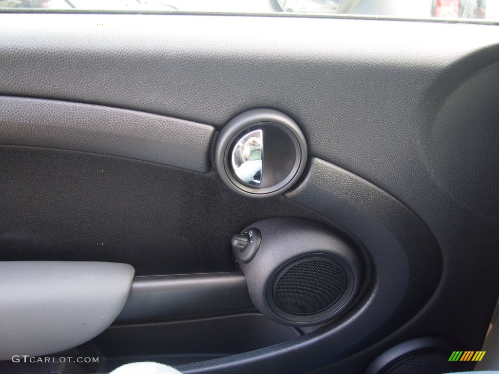 2010 Cooper Hardtop - Pepper White / Grey/Carbon Black photo #25