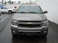 Greystone Metallic - Suburban LT 4x4 Photo No. 4
