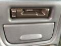 2001 Chevrolet Silverado 2500HD Graphite Interior Audio System Photo