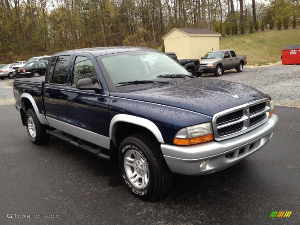 2003 Dakota SLT Quad Cab 4x4 - Atlantic Blue Pearlcoat / Dark Slate Gray photo #3