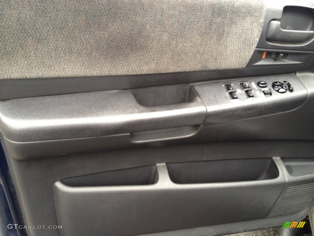 2003 Dakota SLT Quad Cab 4x4 - Atlantic Blue Pearlcoat / Dark Slate Gray photo #22