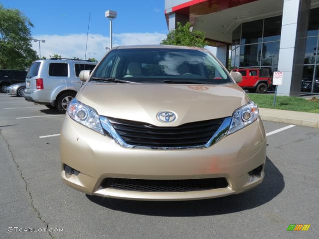 2012 Sienna LE - Sandy Beach Metallic / Bisque photo #2