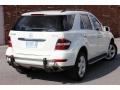 Arctic White - ML 350 4Matic Photo No. 7